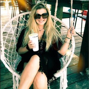 Meet your Posher, Taylor